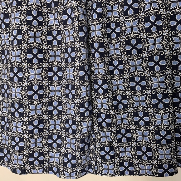 Ann Taylor Loft Outlet Skirt Size Medium Linen Blend Blue Floral Spring Beach - Picture 6 of 7